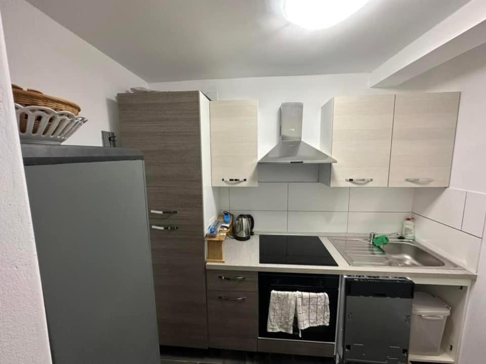 Apartments Stokic Донья-Клада Екстер'єр фото