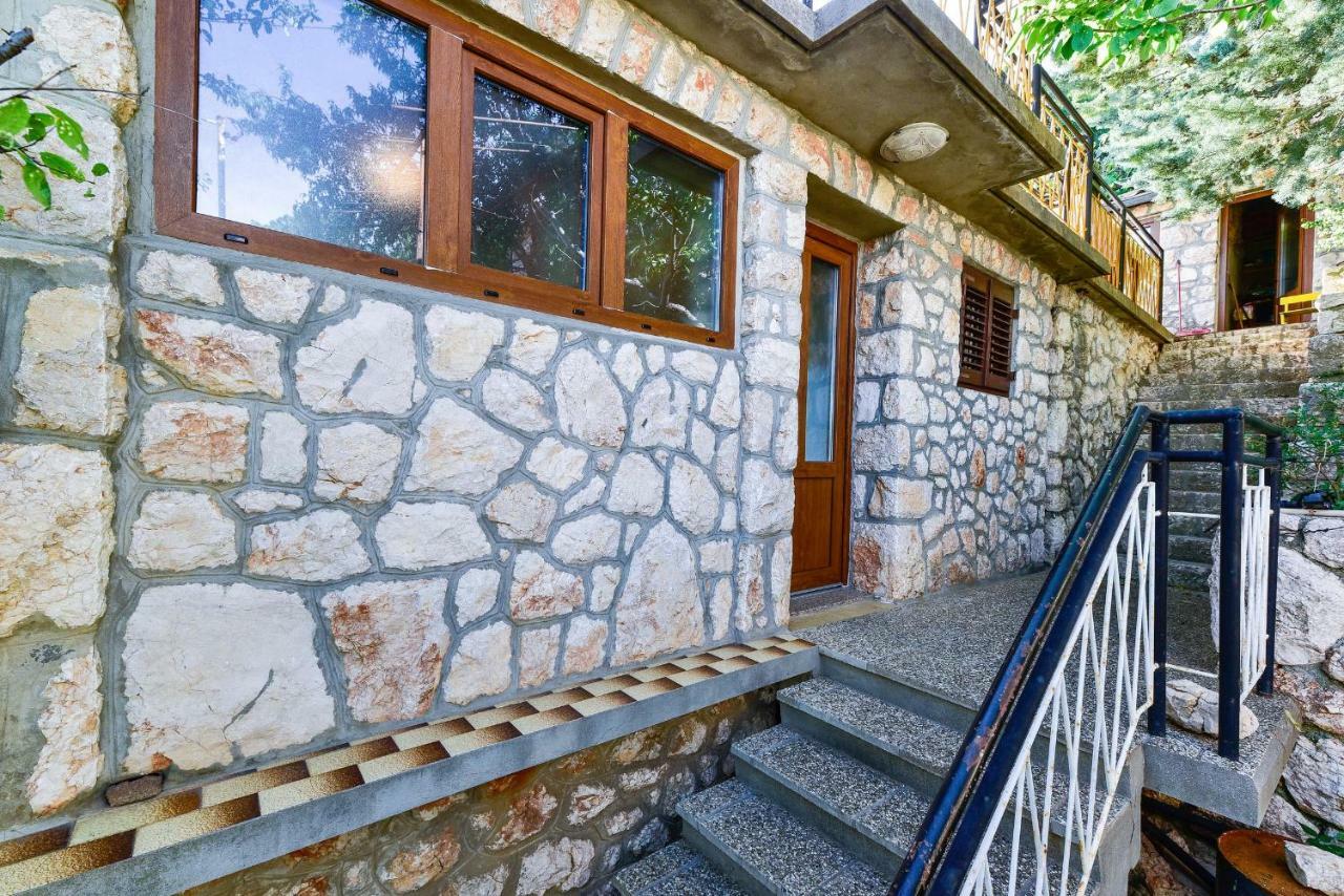 Apartments Stokic Донья-Клада Екстер'єр фото